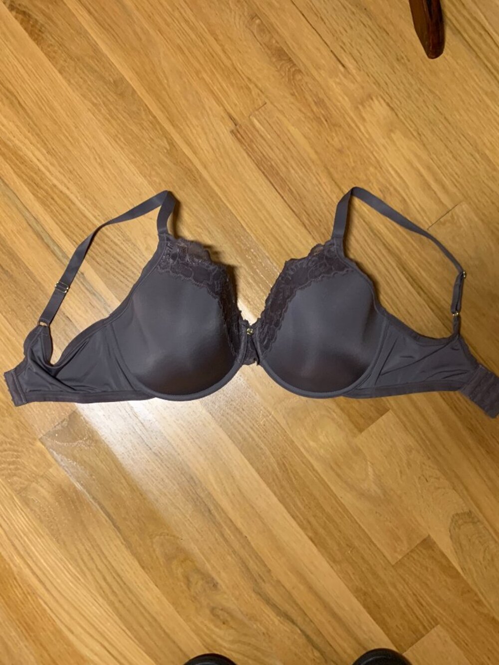 Natori Women's Underwire Bra with Lace and Cool-Touch Gunmetal, 34DDD - Picture 4 of 5